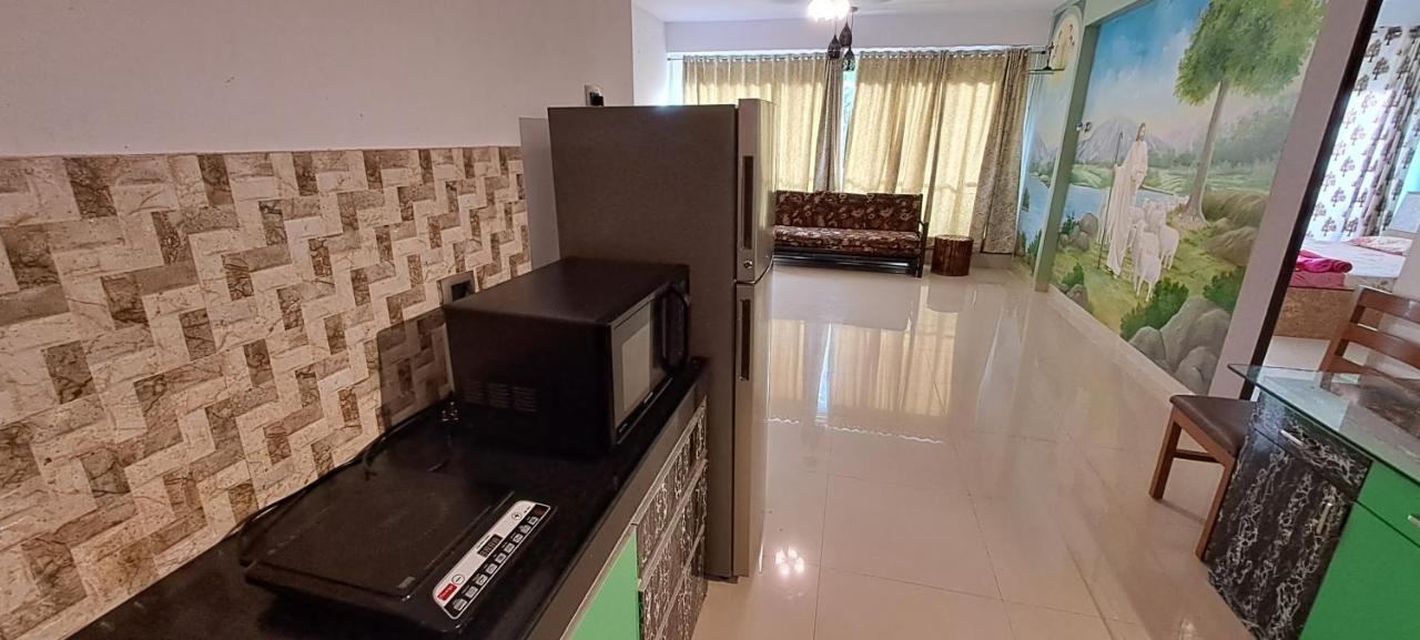 Ranghavi Sands Apartment With Pool - Near Beach And Dabolim Airport Bogmalo Beach Extérieur photo