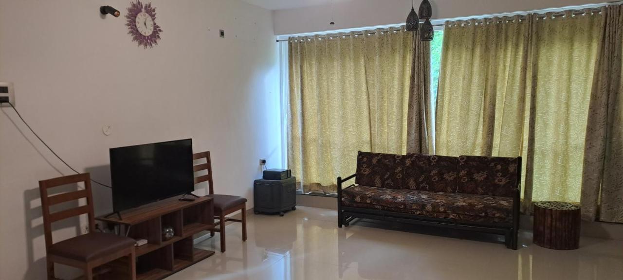 Ranghavi Sands Apartment With Pool - Near Beach And Dabolim Airport Bogmalo Beach Extérieur photo